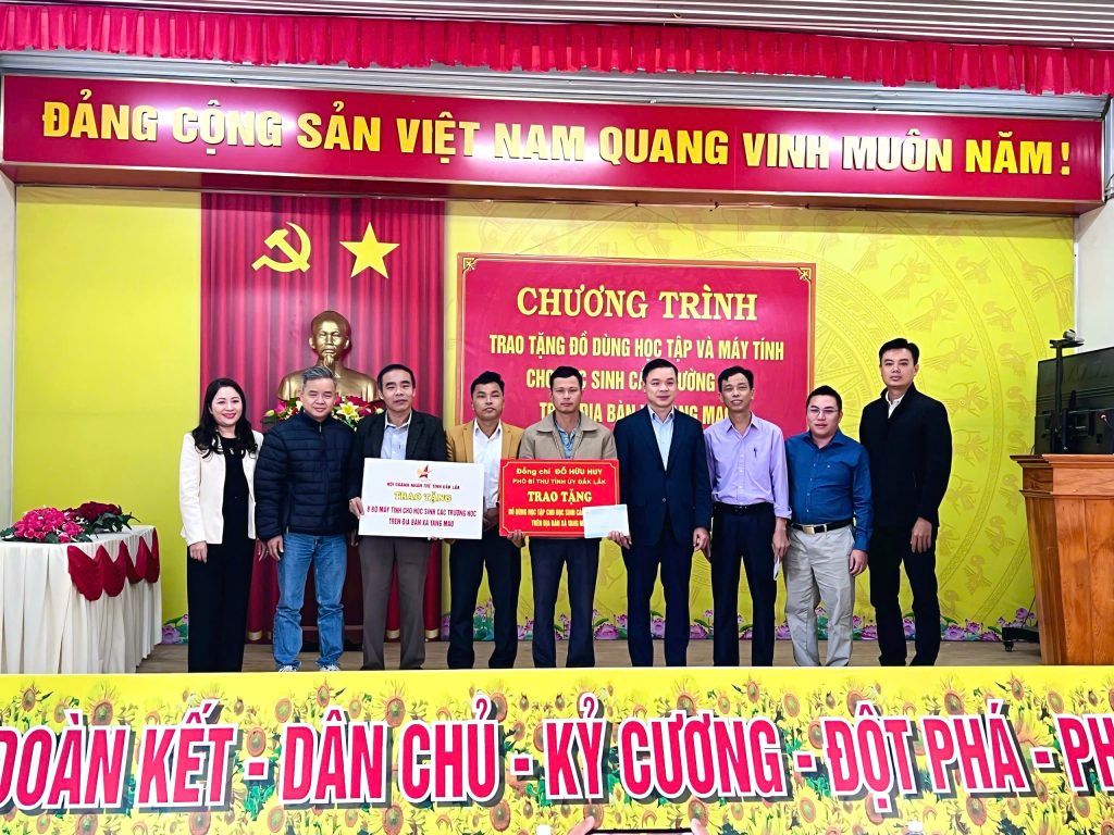 Chương Trình Lễ Kỷ Niệm 20 Năm Ngày Doanh Nhân Việt Nam 13/10 Tại Đắk Lắk