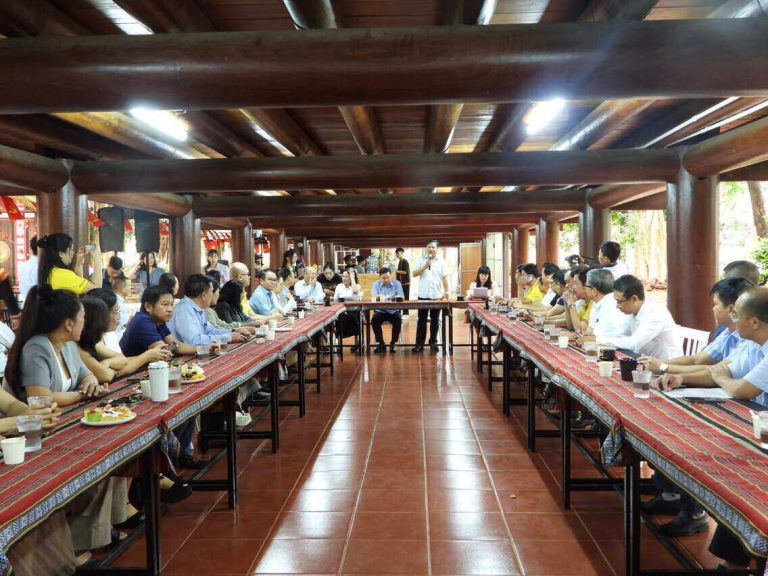 Chính quyền Đắk Lắk lắng nghe doanh nghiệp, thúc đẩy phát triển