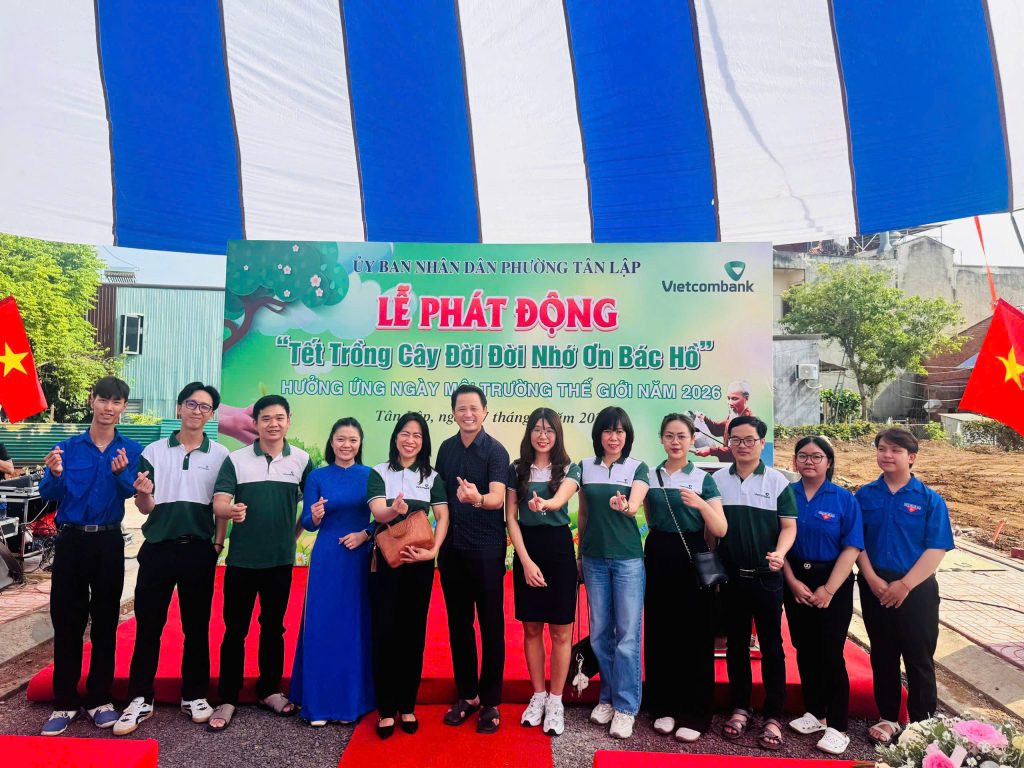 Vietcombank Đắk Lắk – Thành viên ban chấp hành Hiệp Hội Doanh Nghiệp tỉnh Đắk Lắk hưởng ứng lễ phát động “Tết trồng cây đời đời nhớ ơn Bác Hồ” năm 2026