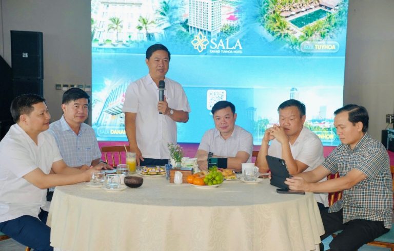 Lần 3: Phát triển kinh tế phía Đông – Xây dựng nền kinh tế toàn diện